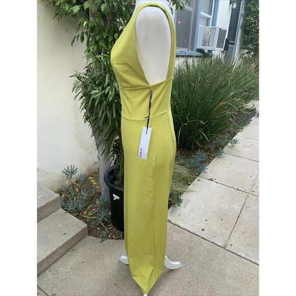 Via Bovio Womens New Solid Moss Green V Neck Tank Jumpsuit Romper Small Italy - Picture 3 of 9